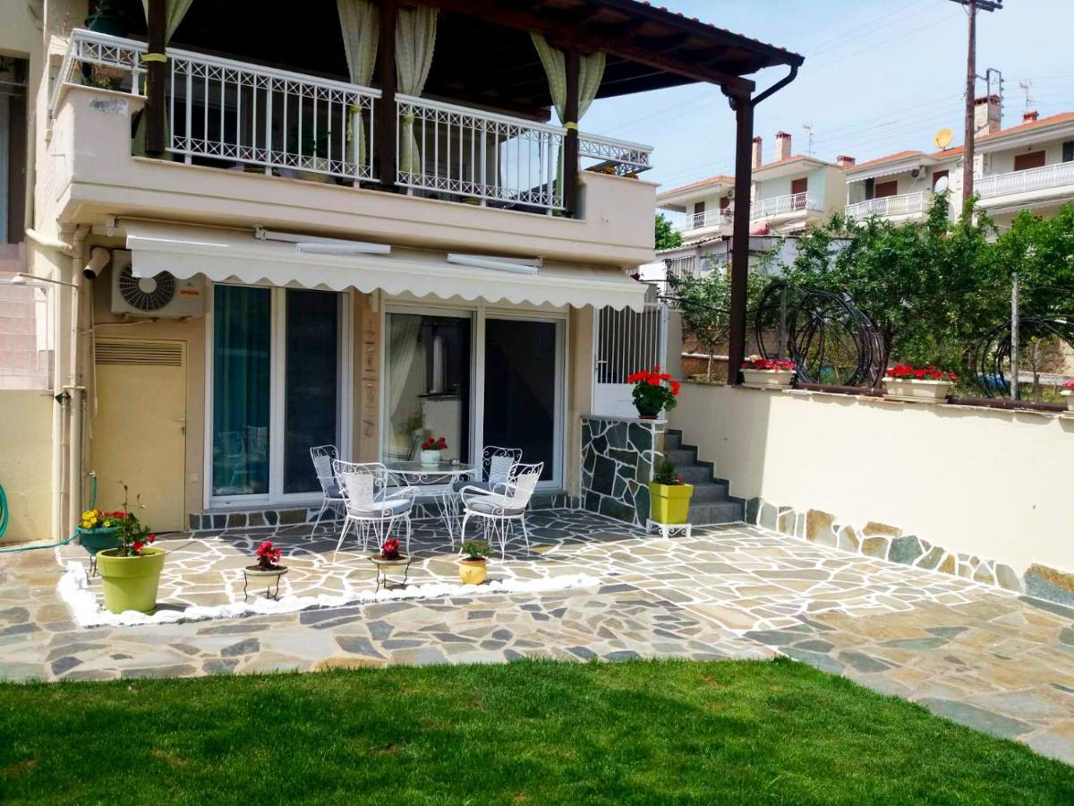 Maria'S Garden House Apartment Флогита Екстериор снимка