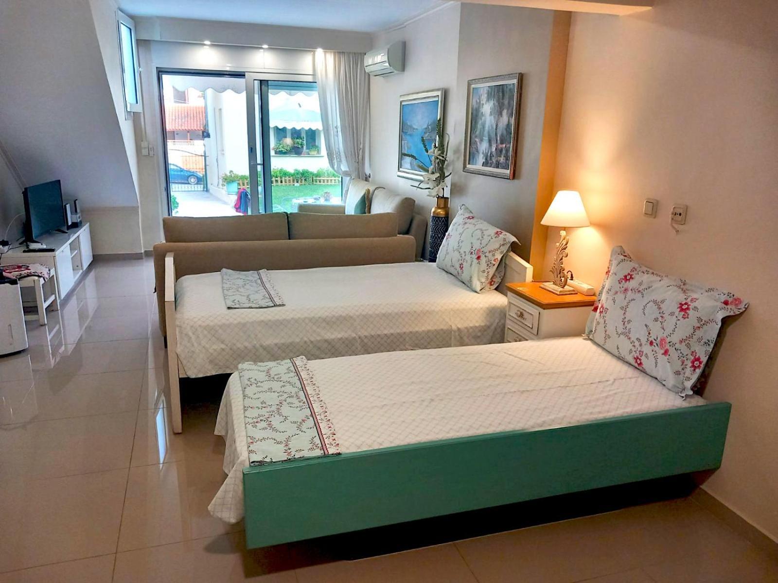 Maria'S Garden House Apartment Флогита Екстериор снимка